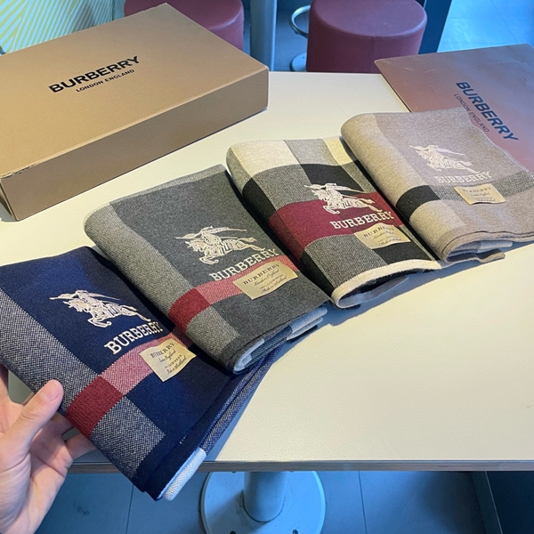 ブランドマフラー背面デザイン